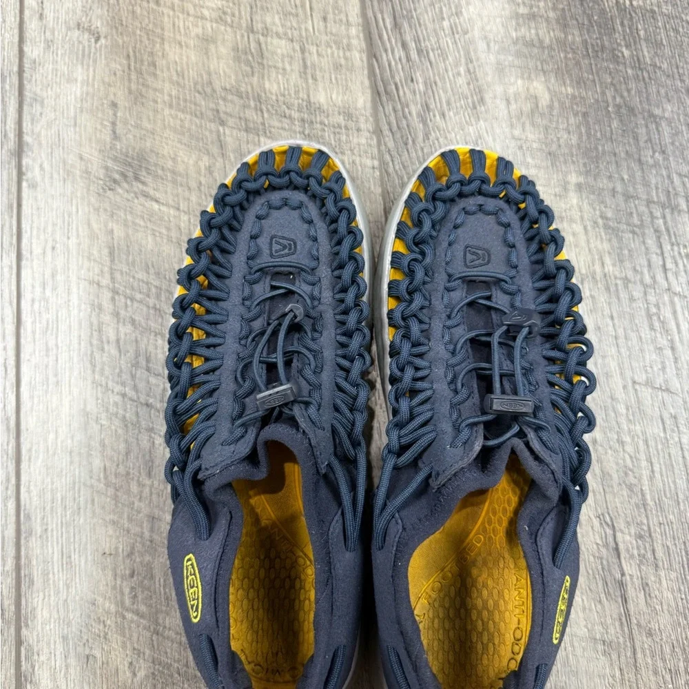 Keen Kids‎ Navy Woven Shoes